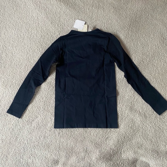Fabletics sync long sleeve II top thunder xs - Picture 2 of 3